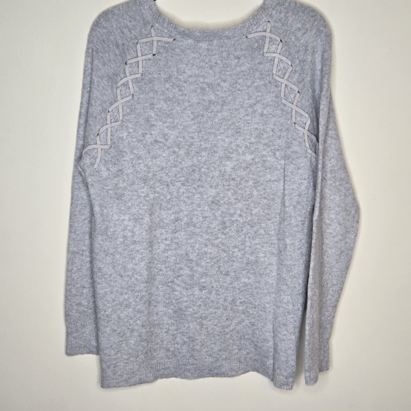 SUNDANCE Cross Creek Long Sleeve Lambswool Blend Stitch Shoulder - Picture 7 of 8